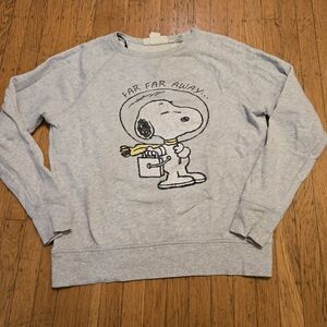 🆕️3/$30🎄H&M Snoopy Crew Neck